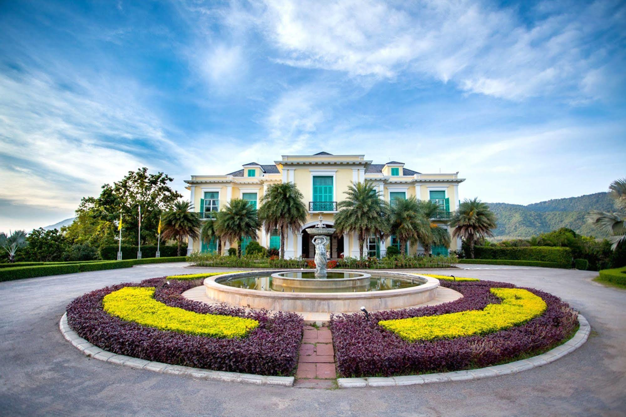 Chateau De Khaoyai Hotel & Resort Pak Chong Eksteriør billede